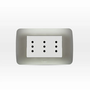 Toma Corriente Triplex 10A 250V Plata Lexo