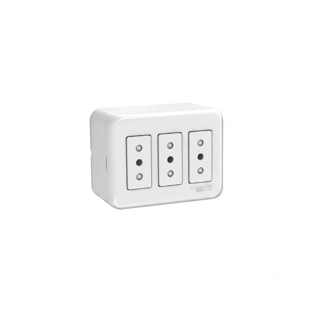 Toma Corriente Sobrepuesto Triple 10A 250V Blanco Genesis